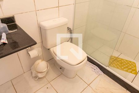 Casa à venda com 325m², 4 quartos e 4 vagas Casa à venda com 325m², 4 quartos e 4 vagasBanheiro da Suíte 2