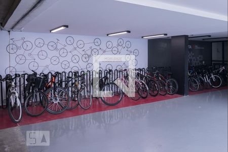 Studio para alugar com 35m², 1 quarto e 1 vaga Studio para alugar com 35m², 1 quarto e 1 vagaBicicletario