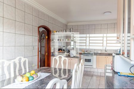 Casa à venda com 360m², 3 quartos e 7 vagasCozinha