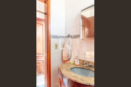 Casa à venda com 360m², 3 quartos e 7 vagasBanheiro 2