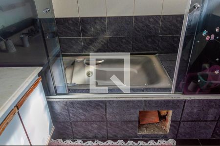 Casa à venda com 360m², 3 quartos e 7 vagasBanheiro