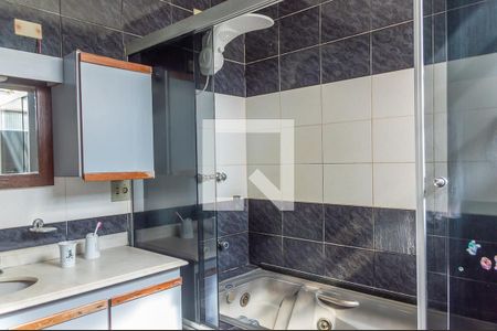 Casa à venda com 360m², 3 quartos e 7 vagasBanheiro