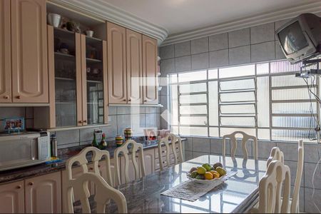 Casa à venda com 360m², 3 quartos e 7 vagasCozinha