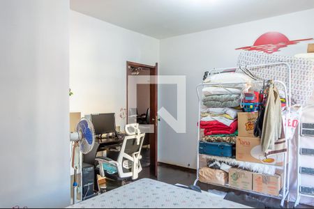 Casa à venda com 360m², 3 quartos e 7 vagasQuarto 1