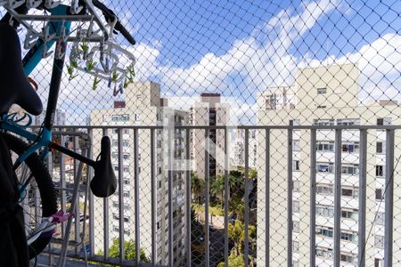 Apartamento à venda com 47m², 2 quartos e 1 vaga Apartamento à venda com 47m², 2 quartos e 1 vagaSacada