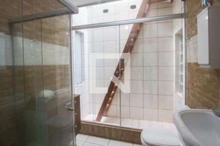 Banheiro de casa à venda com 2 quartos, 150m² em Santo Amaro, São Paulo