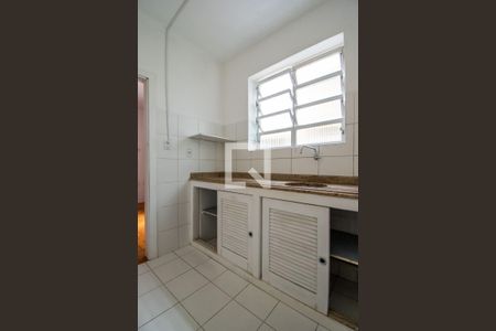Cozinha de kitnet/studio à venda com 1 quarto, 24m² em Menino Deus, Porto Alegre