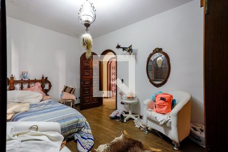 Casa para alugar com 700m², 4 quartos e 6 vagasSuíte 2