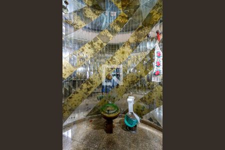 Casa para alugar com 700m², 4 quartos e 6 vagasLavabo