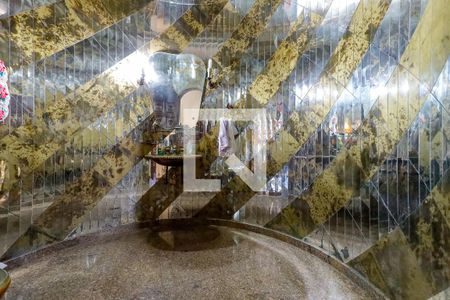 Casa para alugar com 700m², 4 quartos e 6 vagasLavabo