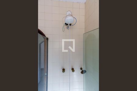 Casa para alugar com 700m², 4 quartos e 6 vagasBanheiro