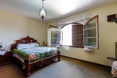 Casa para alugar com 700m², 4 quartos e 6 vagasSuíte 1