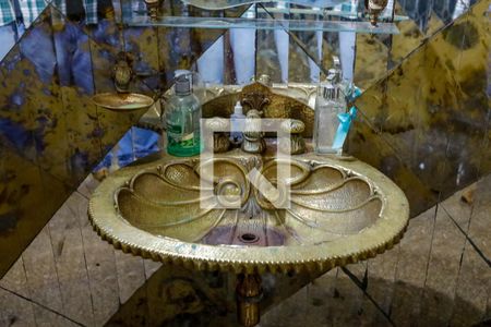 Casa para alugar com 700m², 4 quartos e 6 vagasLavabo