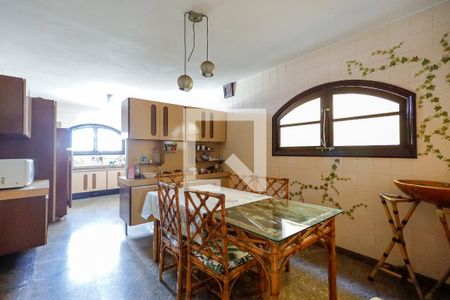 Casa para alugar com 700m², 4 quartos e 6 vagasCopa