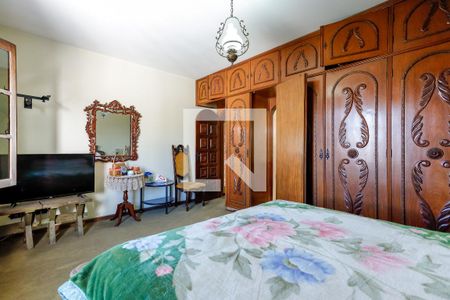 Casa para alugar com 700m², 4 quartos e 6 vagasSuíte 1