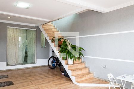 Casa de condomínio para alugar com 120m², 2 quartos e 2 vagasQuintal