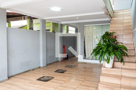 Casa de condomínio para alugar com 120m², 2 quartos e 2 vagasQuintal