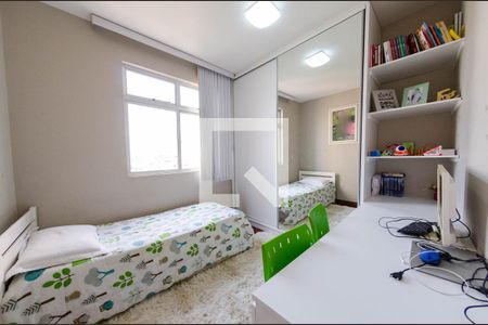 Quarto 1 de apartamento à venda com 4 quartos, 189m² em Minas Brasil, Belo Horizonte