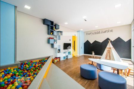 Apartamento à venda com 34m², 2 quartos e sem vagaÁrea comum