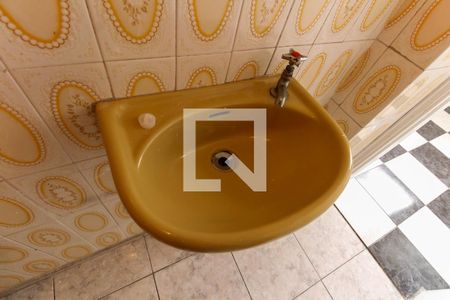 Apartamento à venda com 114m², 2 quartos e 1 vaga Apartamento à venda com 114m², 2 quartos e 1 vagaBanheiro