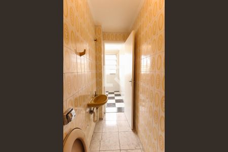 Apartamento à venda com 114m², 2 quartos e 1 vaga Apartamento à venda com 114m², 2 quartos e 1 vagaBanheiro