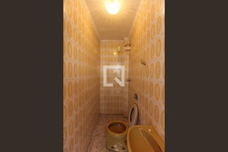 Apartamento à venda com 114m², 2 quartos e 1 vaga Apartamento à venda com 114m², 2 quartos e 1 vagaBanheiro