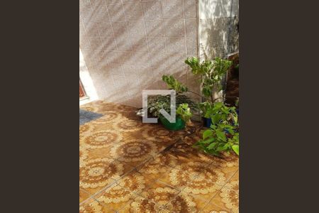 Casa à venda com 3 quartos, 220m² em Vila Monumento, São Paulo