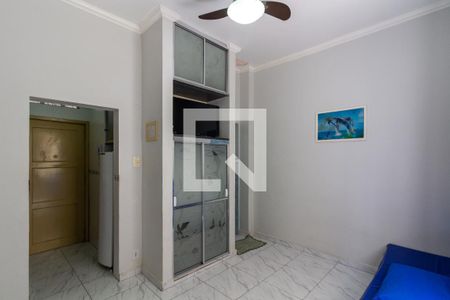 Sala/quarto de kitnet/studio para alugar com 1 quarto, 24m² em Ocian, Praia Grande
