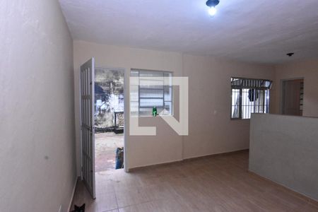 Sala de casa para alugar com 1 quarto, 75m² em Vila Sapopemba, São Paulo