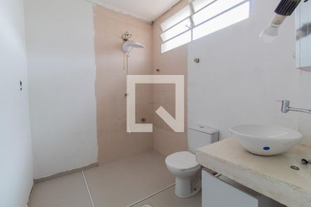 Banheiro de casa à venda com 2 quartos, 90m² em Jardim Monte Kemel, São Paulo