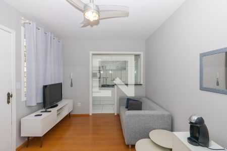 Sala de apartamento para alugar com 1 quarto, 64m² em Higienópolis, Porto Alegre