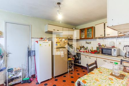 Casa à venda com 235m², 4 quartos e 3 vagasCozinha