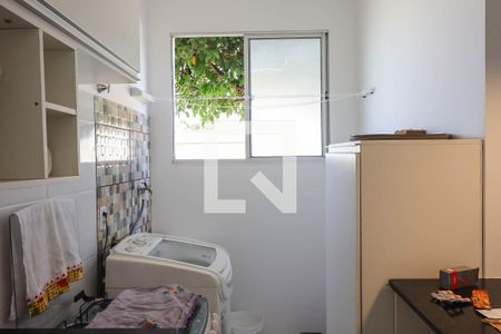 Apartamento para alugar com 48m², 2 quartos e 1 vaga Apartamento para alugar com 48m², 2 quartos e 1 vagaLavanderia