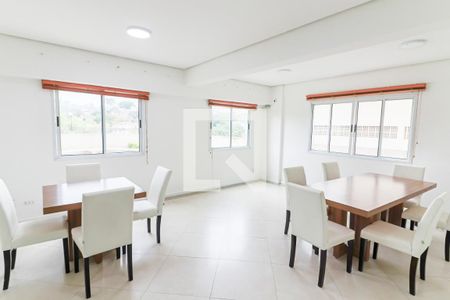 Apartamento à venda com 55m², 2 quartos e 1 vaga Apartamento à venda com 55m², 2 quartos e 1 vagaÁrea comum - Salão de festas