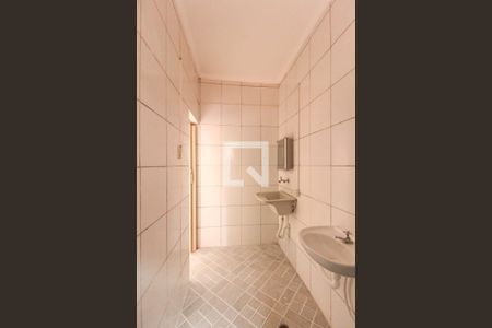 Casa para alugar com 25m², 1 quarto e sem vagaBanheiro/Área de Serviço