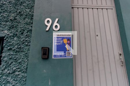 Casa de condomínio para alugar com 52m², 2 quartos e 1 vagaPlaca Instalada