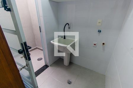 Casa de condomínio para alugar com 52m², 2 quartos e 1 vagaÁrea de Serviço