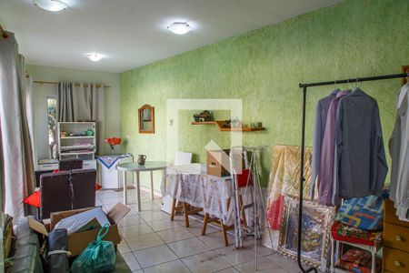 Casa para alugar com 384m², 3 quartos e 6 vagasSalão de Festas