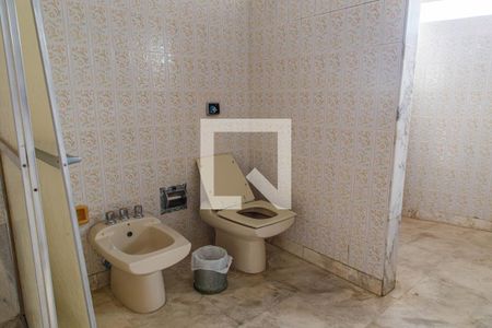 Casa para alugar com 384m², 3 quartos e 6 vagasBanheiro Suíte