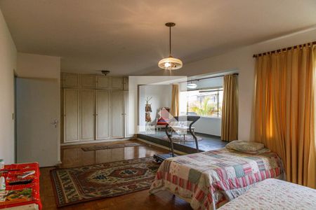 Casa para alugar com 384m², 3 quartos e 6 vagasQuarto Suíte