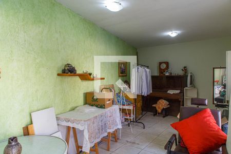 Casa para alugar com 384m², 3 quartos e 6 vagasSalão de Festas