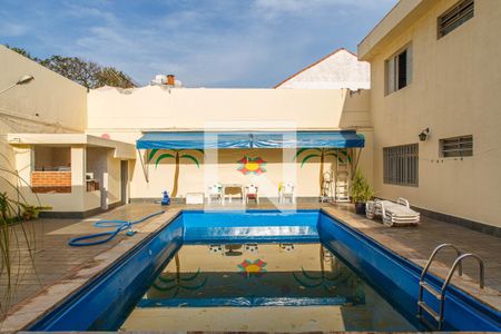 Casa para alugar com 384m², 3 quartos e 6 vagasPiscina