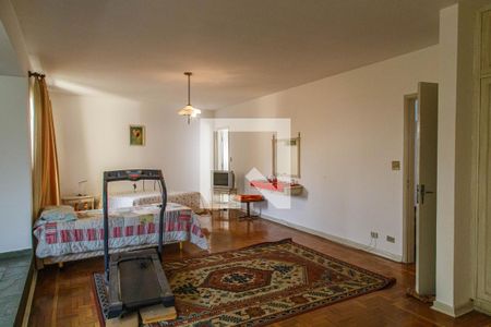 Casa para alugar com 384m², 3 quartos e 6 vagasQuarto Suíte