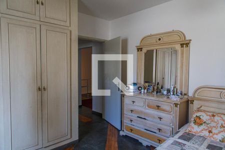 Casa para alugar com 384m², 3 quartos e 6 vagasQuarto 3