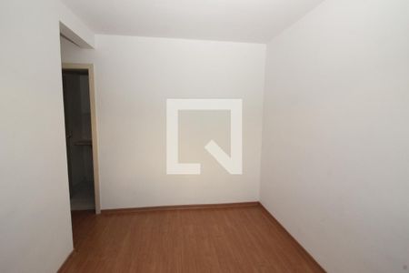 Quarto Suíte de apartamento para alugar com 2 quartos, 52m² em Jardim Itu Sabará, Porto Alegre