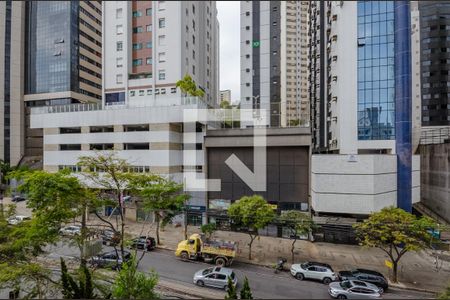 Varanda da Sala de apartamento para alugar com 3 quartos, 75m² em Belvedere, Belo Horizonte