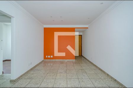 Sala de apartamento para alugar com 3 quartos, 75m² em Belvedere, Belo Horizonte