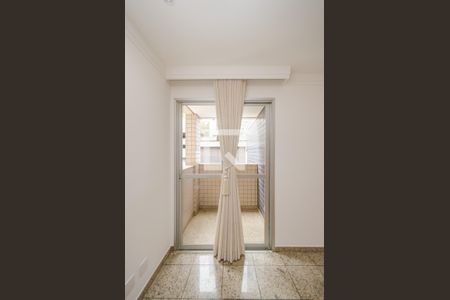 Varanda da Sala de apartamento para alugar com 3 quartos, 75m² em Belvedere, Belo Horizonte