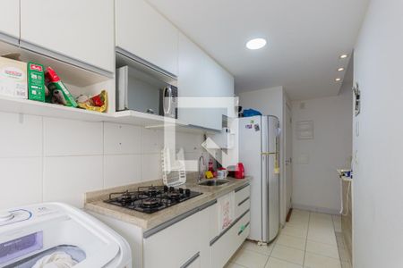 Apartamento à venda com 60m², 3 quartos e 1 vaga Apartamento à venda com 60m², 3 quartos e 1 vagaCozinha e Área de Serviço