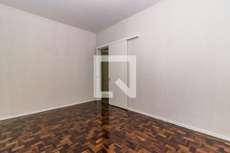 Dormitório de apartamento à venda com 2 quartos, 90m² em Santana, Porto Alegre